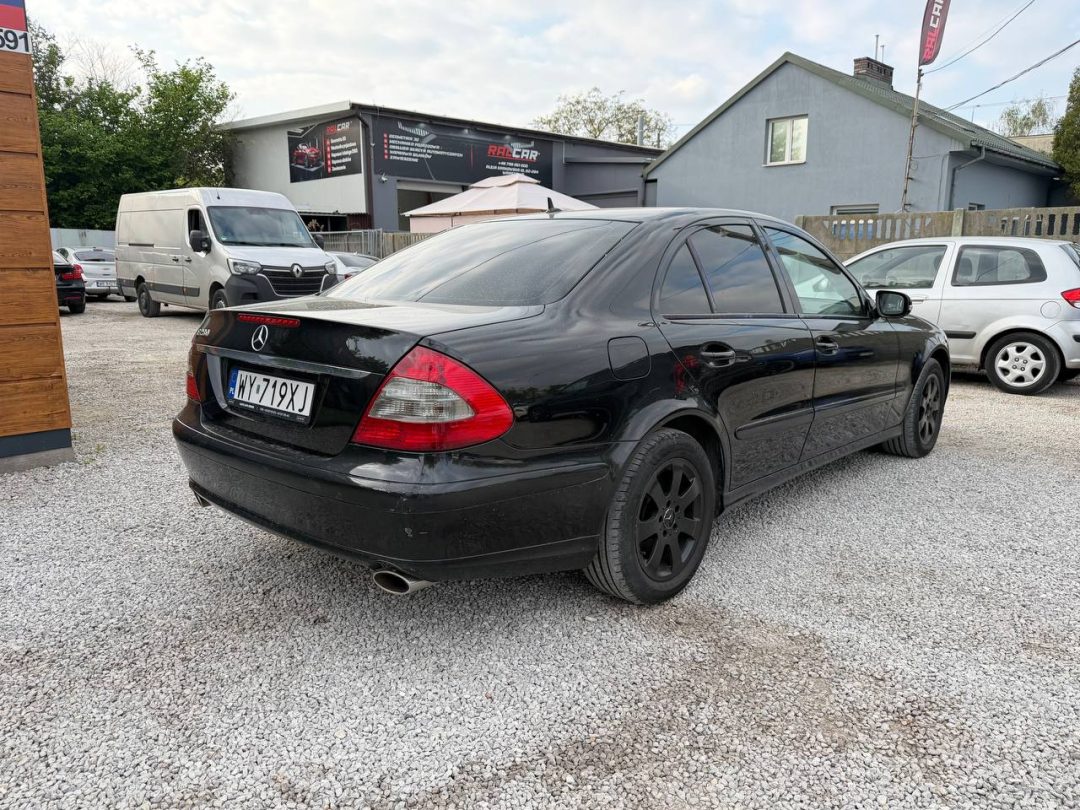 MERCEDES-BENZ E-КЛАСС 2008
