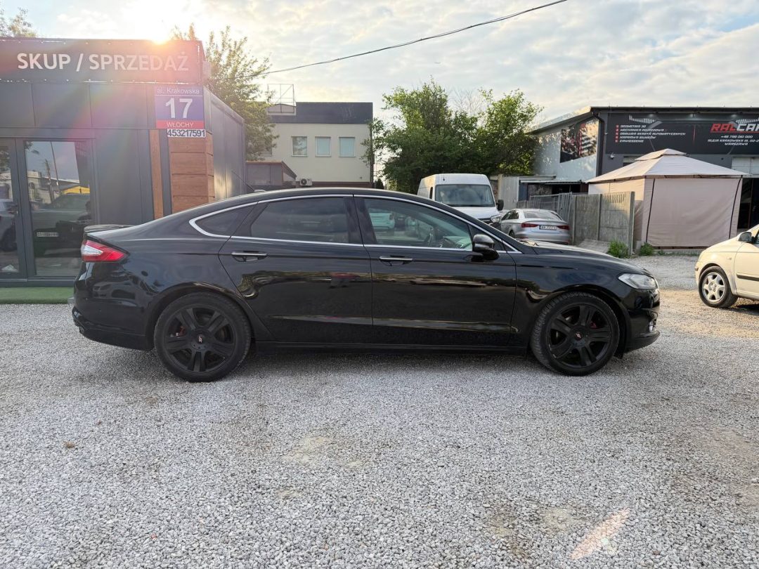 FORD FUSION 2013