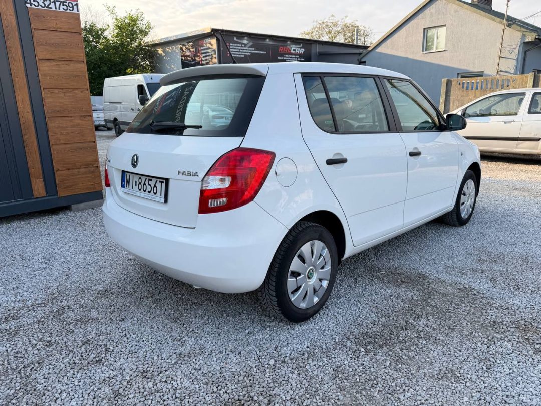 SKODA FABIA 2013