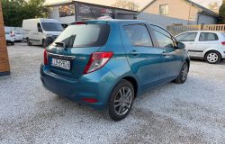 TOYOTA YARIS 2011