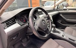 VOLKSWAGEN PASSAT 2019