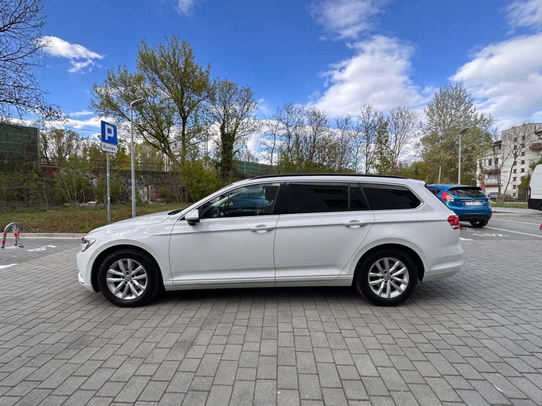 VOLKSWAGEN PASSAT 2019