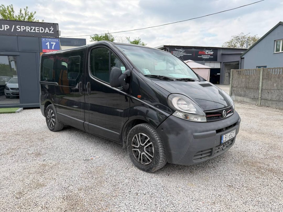 NISSAN PRIMASTAR 2004