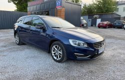 VOLVO V60 2015