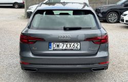 AUDI A4 2019
