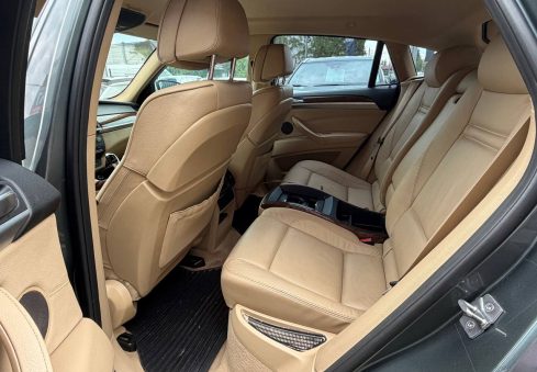bmw x6 2011