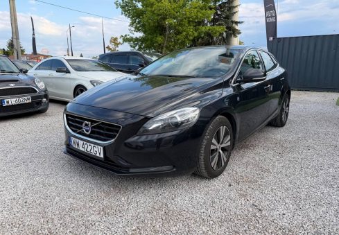 volvo v40 2014