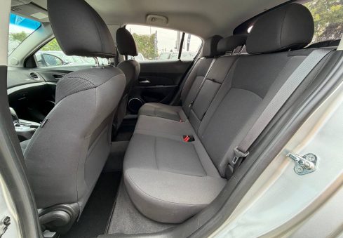 chevrolet cruze 2012