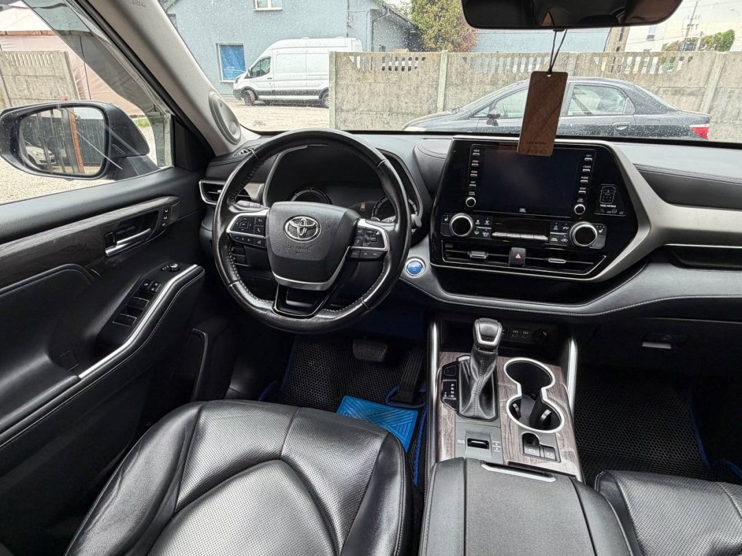 TOYOTA HIGHLANDER 2022