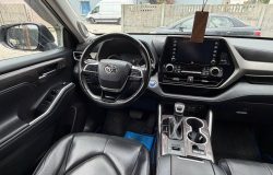 TOYOTA HIGHLANDER 2022