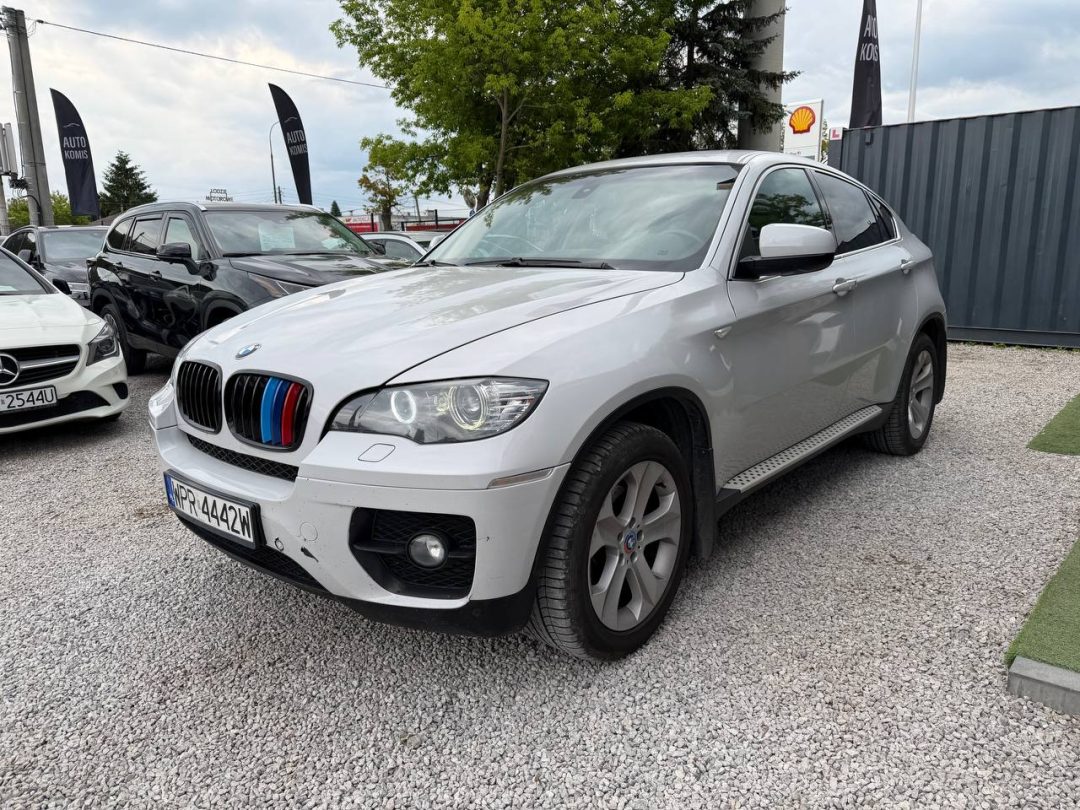 BMW X6 2011