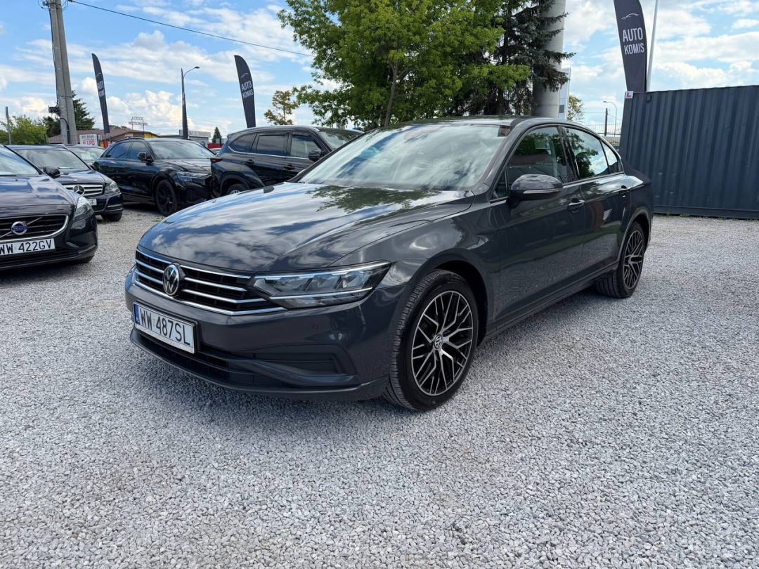 VOLKSWAGEN PASSAT 2020