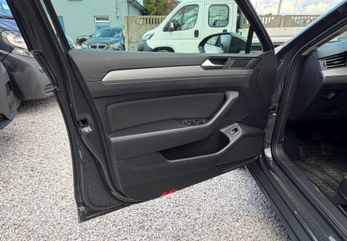 volkswagen passat 2020