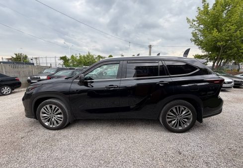 toyota highlander 2022