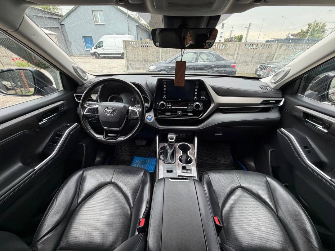 TOYOTA HIGHLANDER 2022
