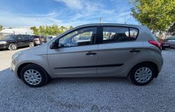 HYUNDAI I20 2012