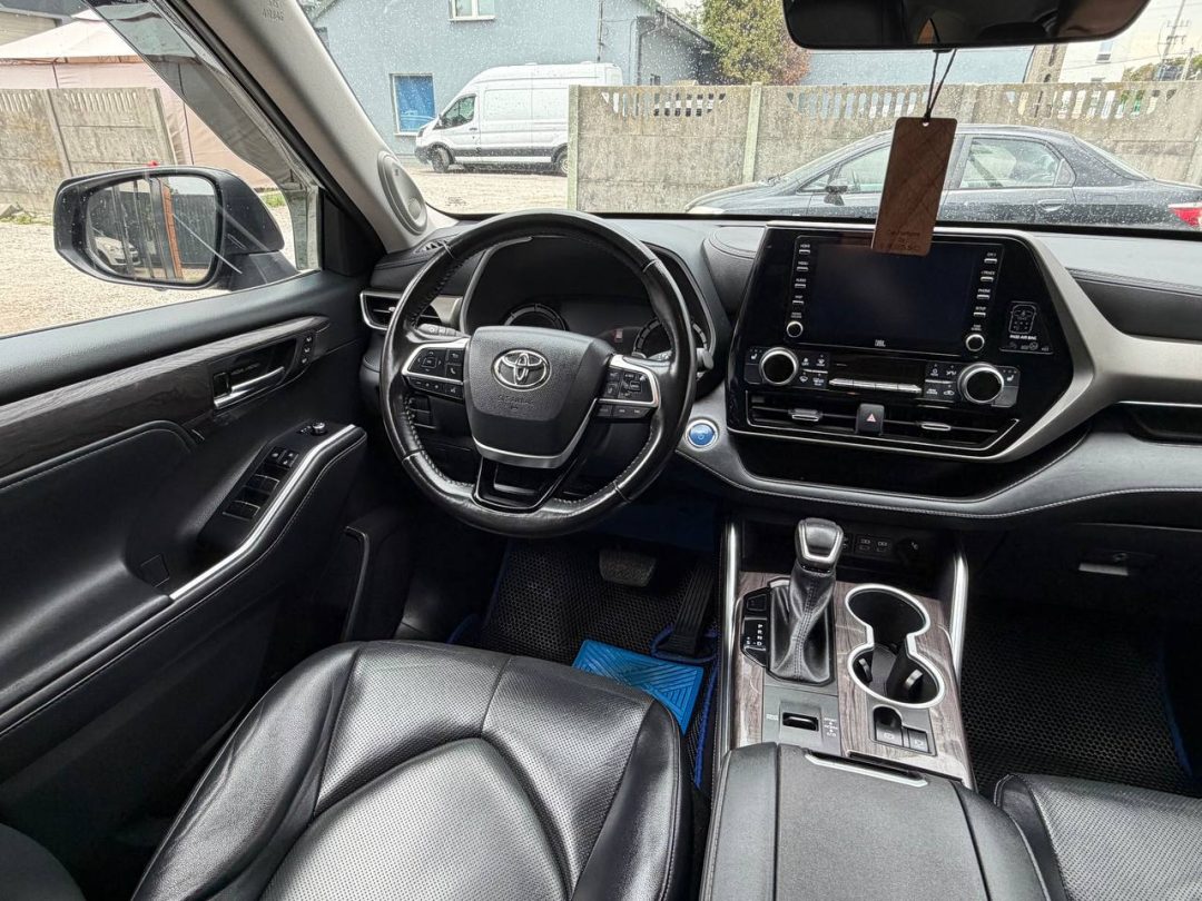 TOYOTA HIGHLANDER 2022