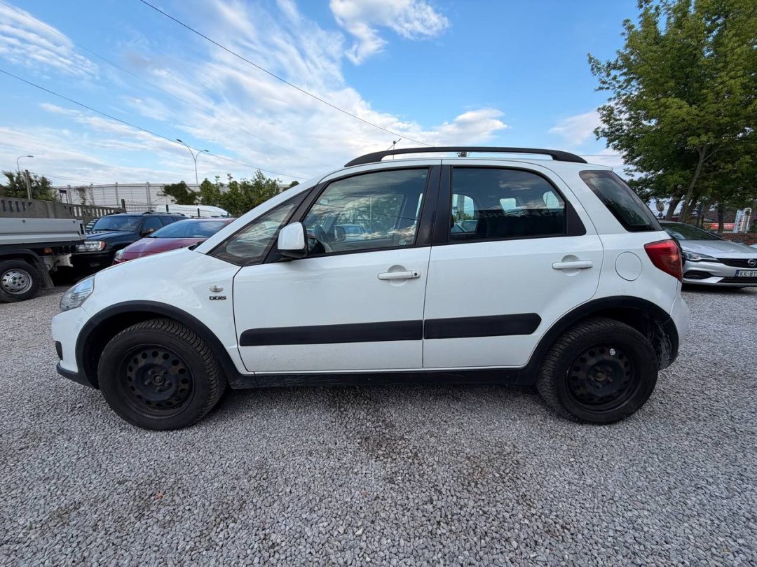 SUZUKI SX4 2008