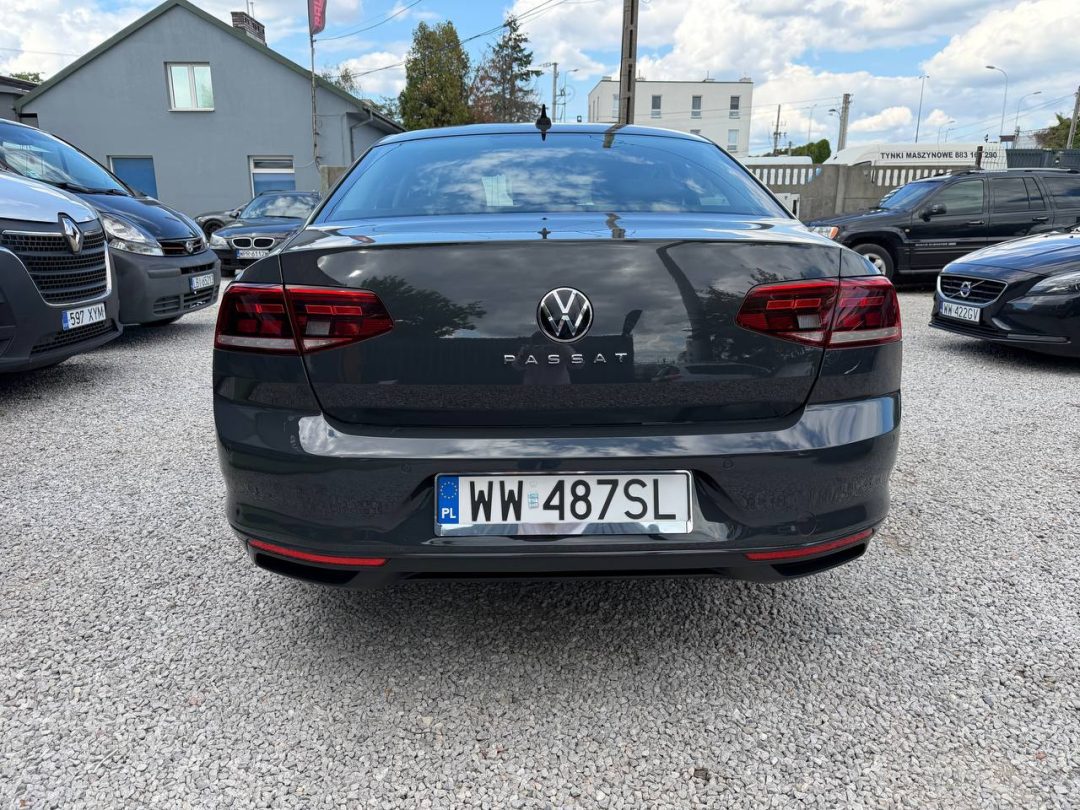 VOLKSWAGEN PASSAT 2020