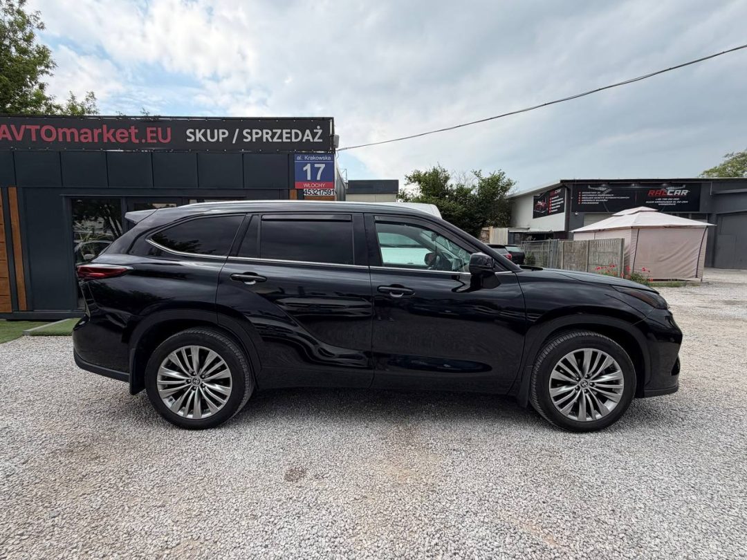TOYOTA HIGHLANDER 2022