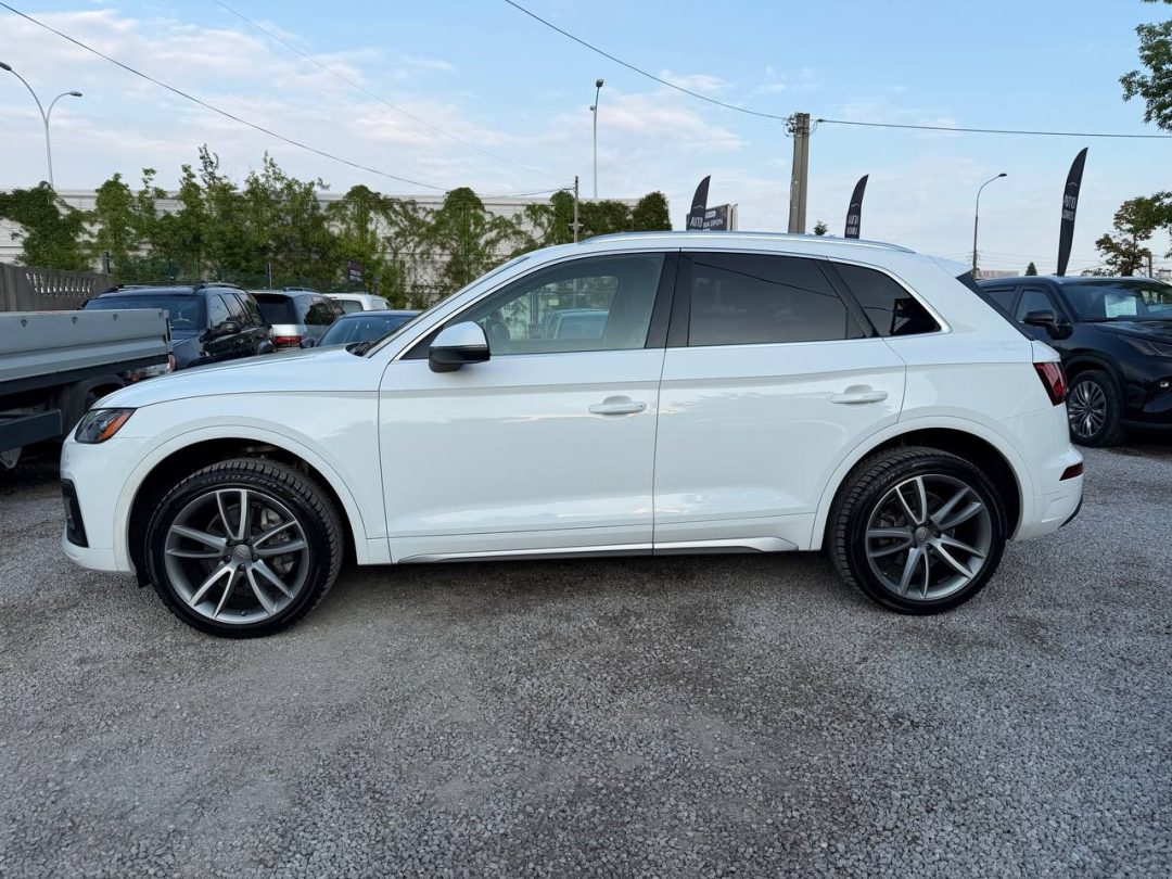 AUDI Q5 2021