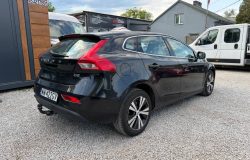 VOLVO V40 2014