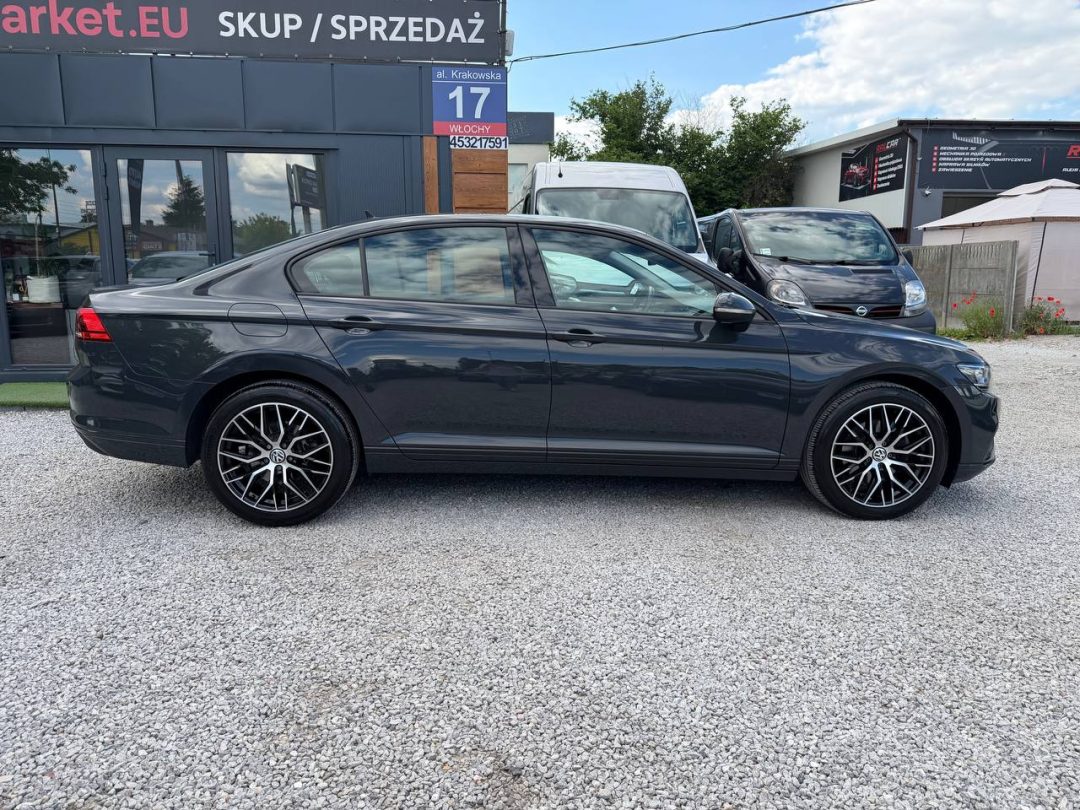 VOLKSWAGEN PASSAT 2020