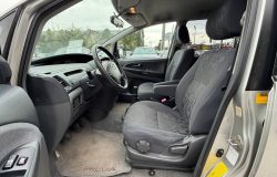 TOYOTA PREVIA 2004