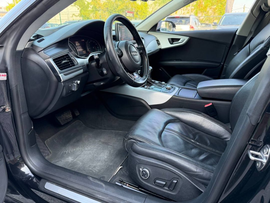 AUDI A7 2012