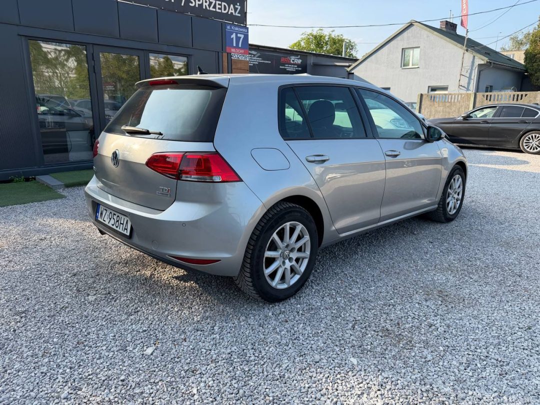 VOLKSWAGEN GOLF 2013