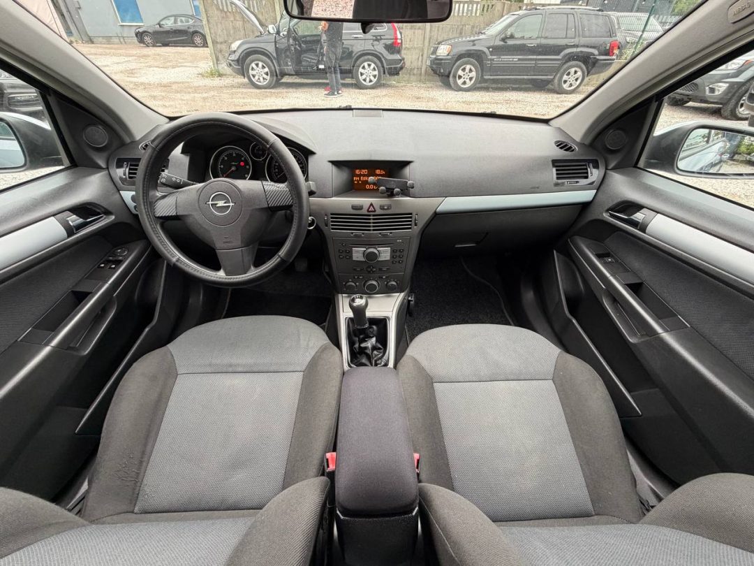 OPEL ASTRA 2004