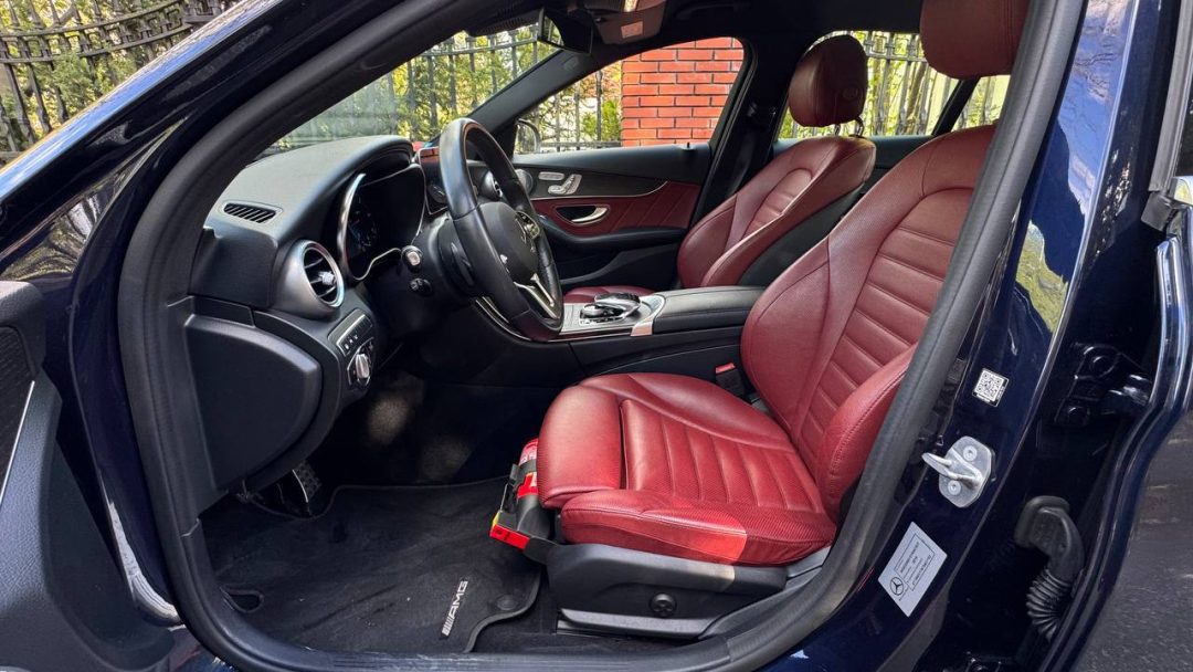 MERCEDES-BENZ C-КЛАСС 2019