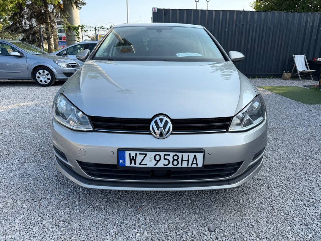 VOLKSWAGEN GOLF 2013