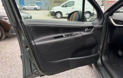 PEUGEOT 207 2009
