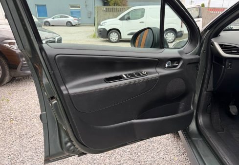 peugeot 207 2009
