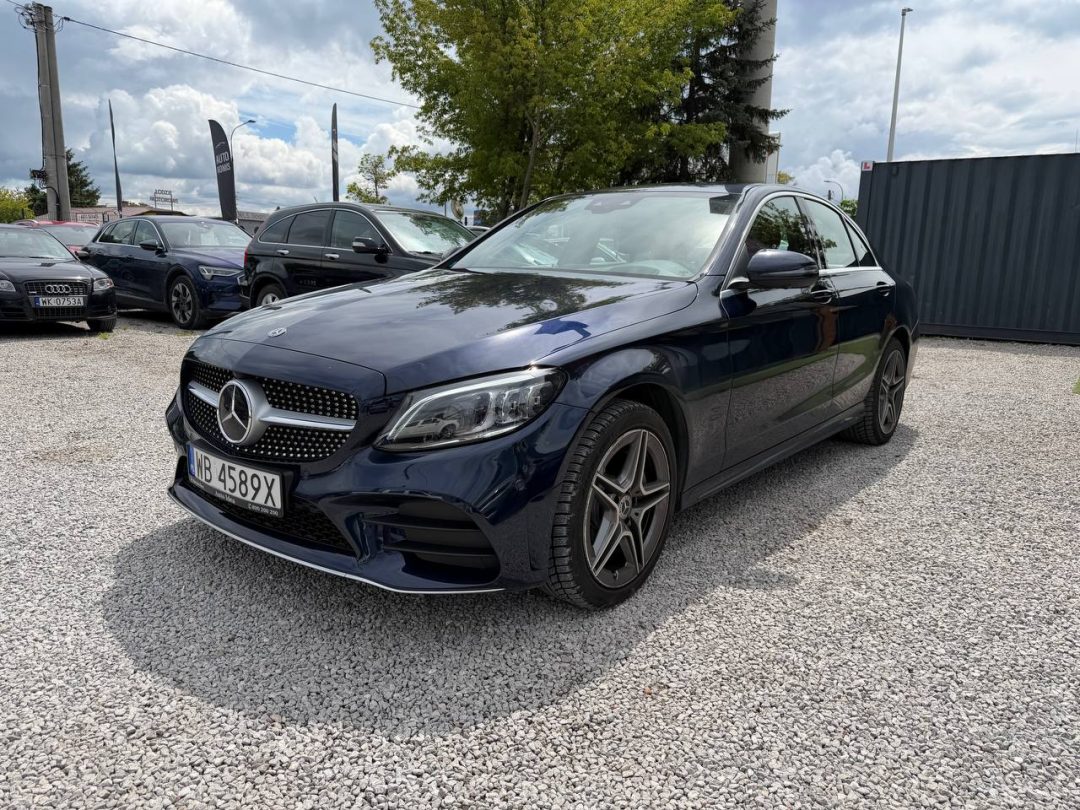 MERCEDES-BENZ C-КЛАСС 2019