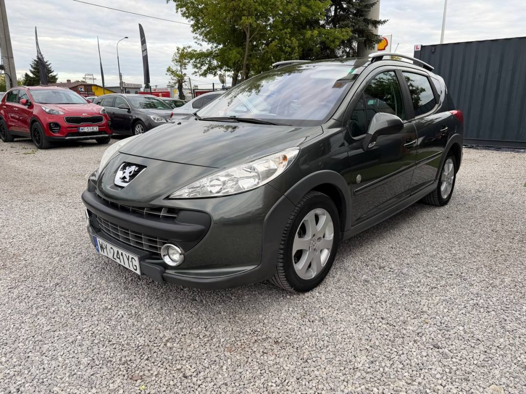 PEUGEOT 207 2009