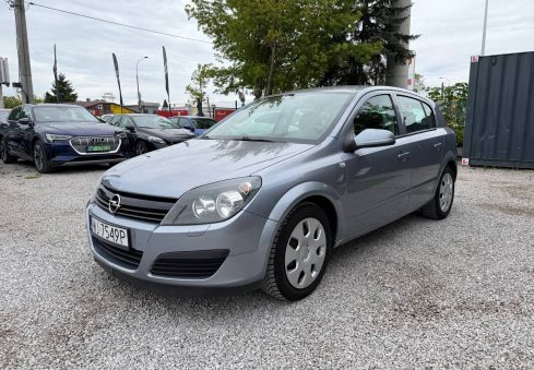 opel astra 2004