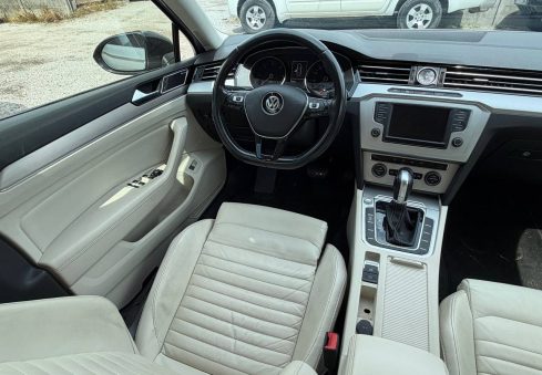 volkswagen passat 2015