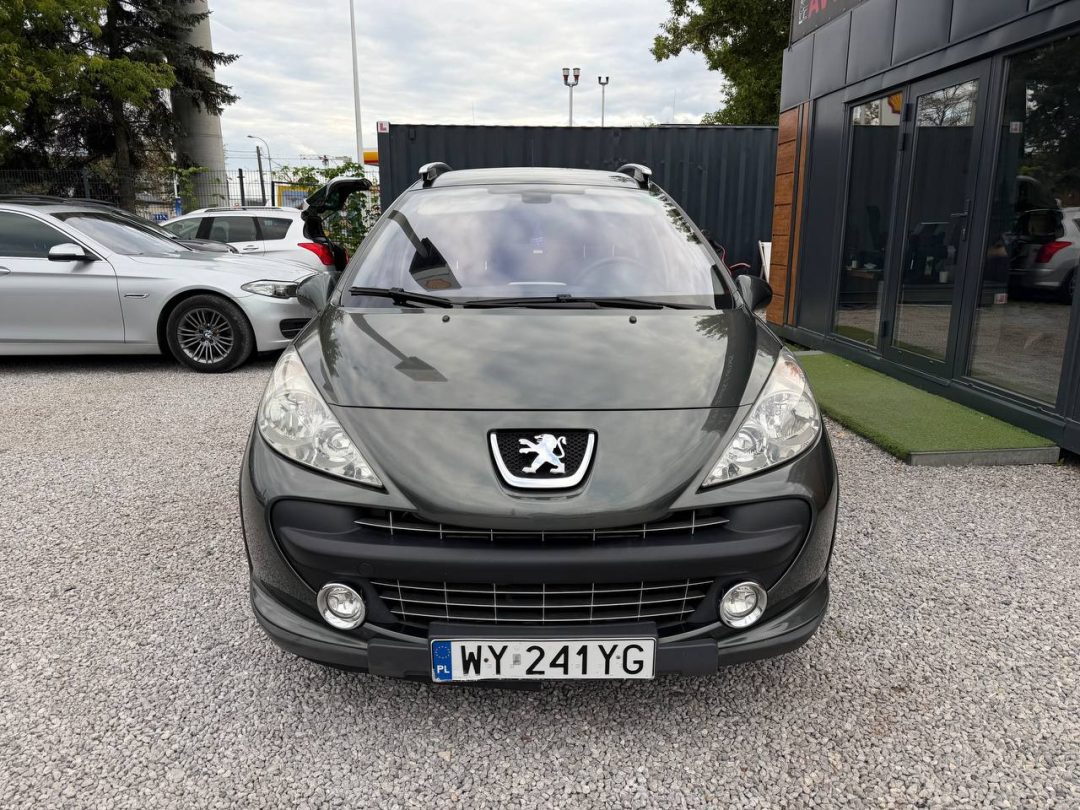 PEUGEOT 207 2009
