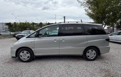 TOYOTA PREVIA 2004