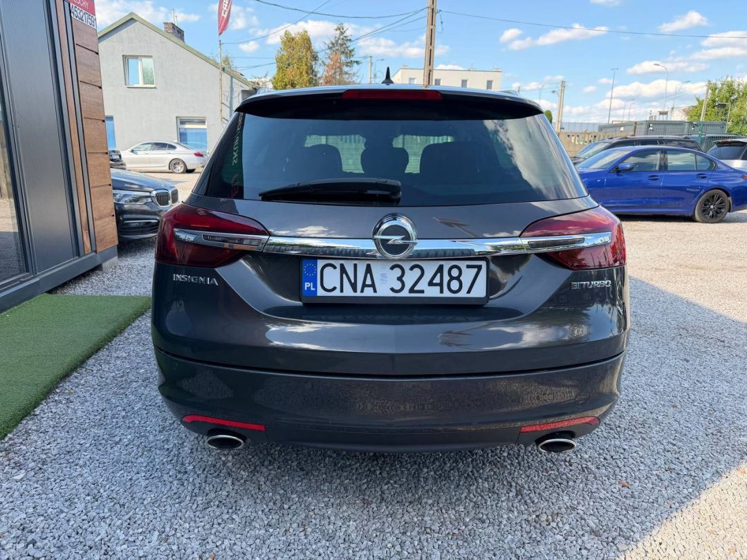OPEL INSIGNIA 2015