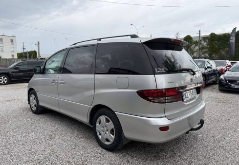 toyota previa 2004
