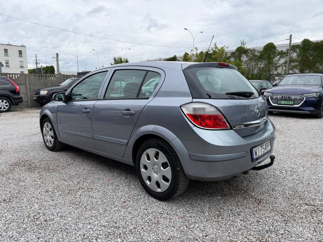 OPEL ASTRA 2004