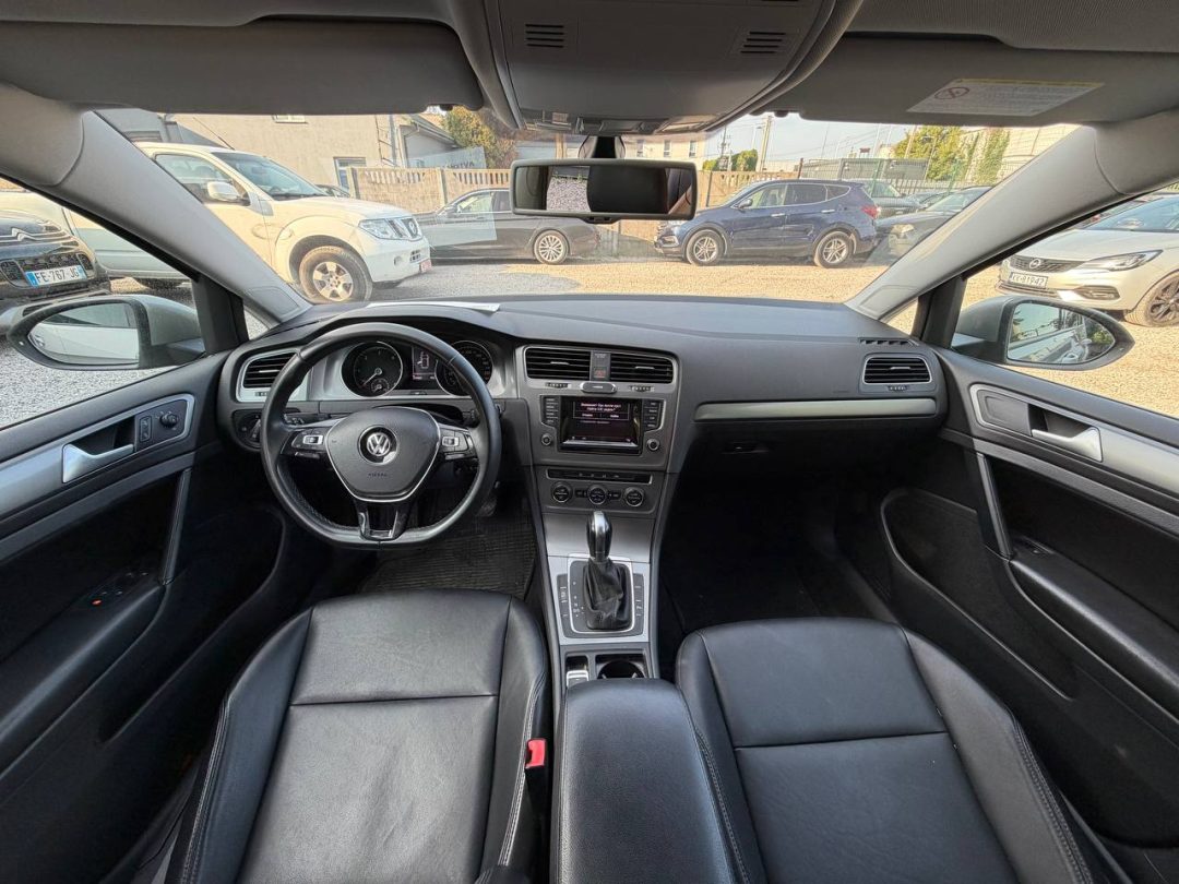 VOLKSWAGEN GOLF 2013