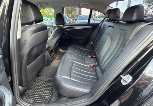 bmw 5 серії 2017