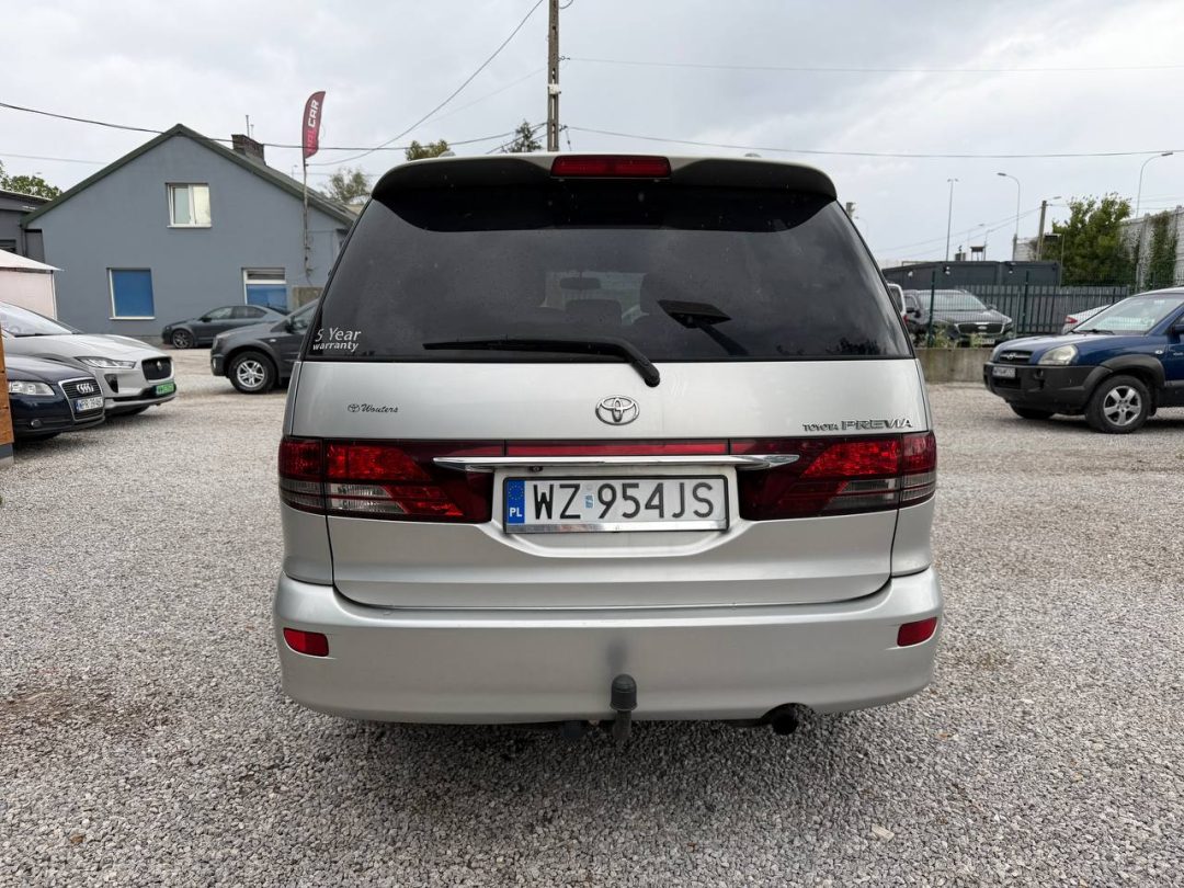 TOYOTA PREVIA 2004