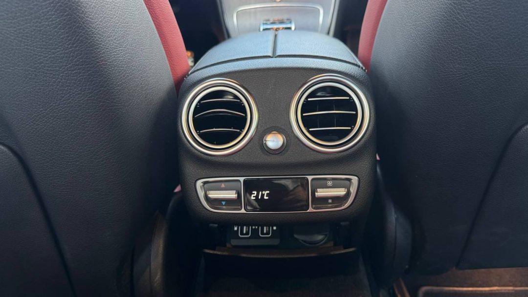 MERCEDES-BENZ C-КЛАСС 2019