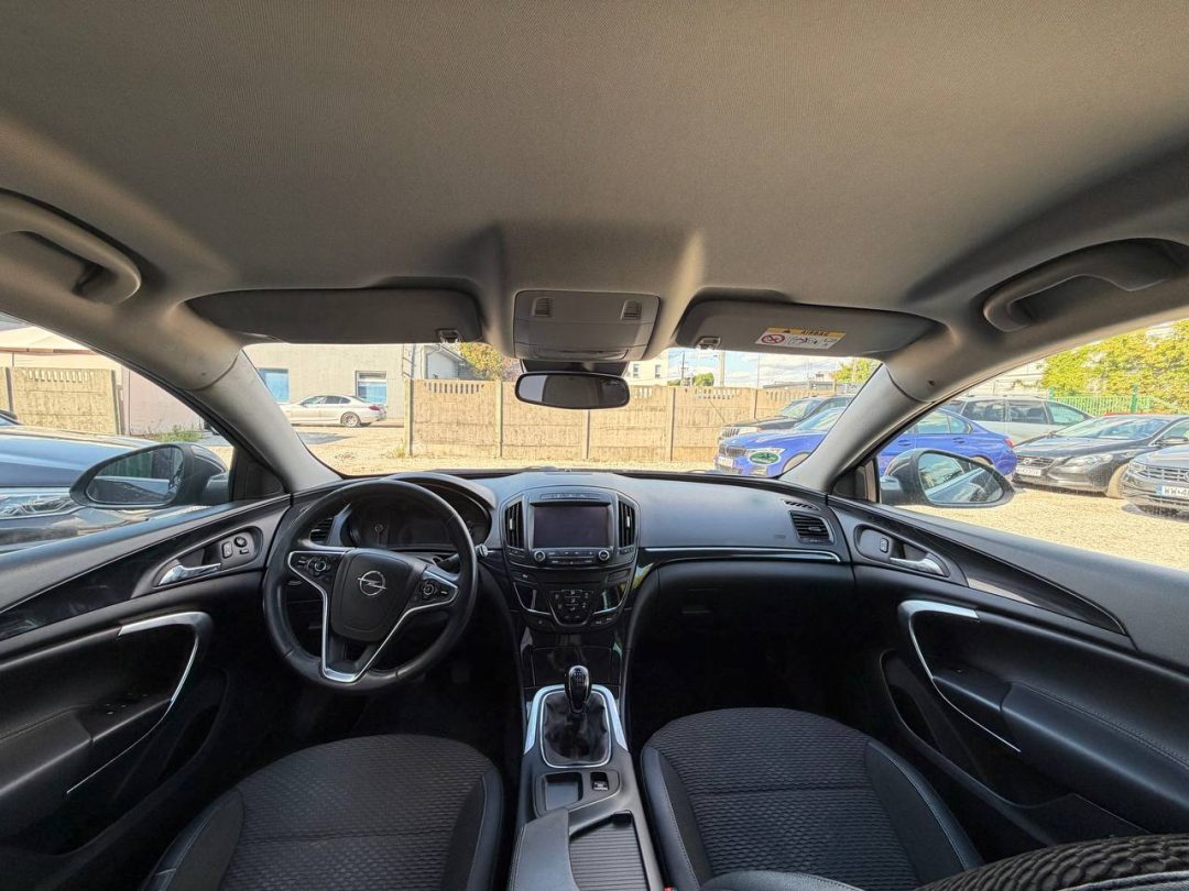OPEL INSIGNIA 2015