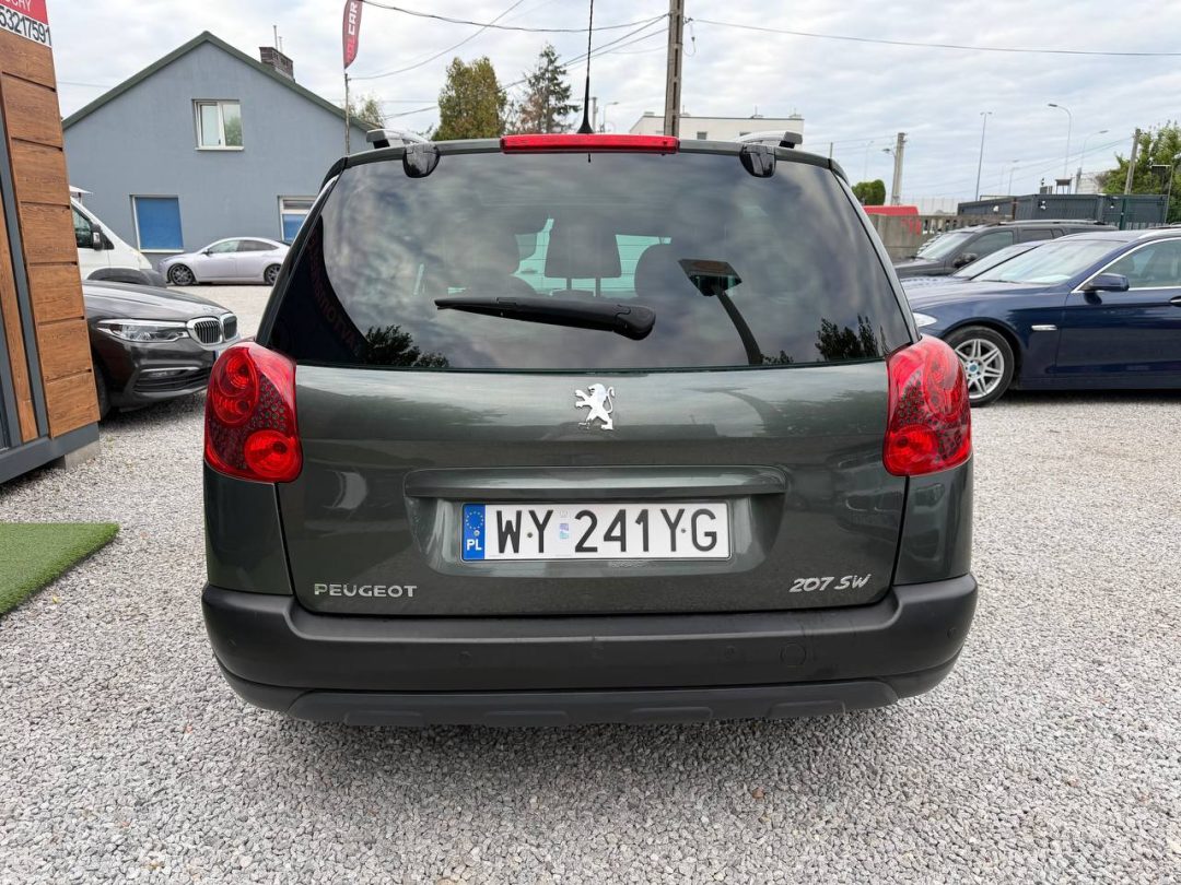 PEUGEOT 207 2009